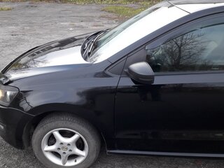 2010 Volkswagen Polo V, чёрный, 570000 рублей, вид 2