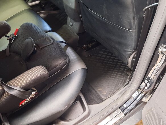 2014 Ford Focus III, чёрный, 1100000 рублей - вид 25
