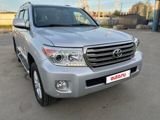 2014 Toyota Land Cruiser 200 Series Рестайлинг 1, серебристый, 4100000 рублей, вид 5