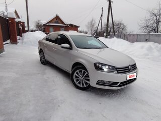 2012 Volkswagen Passat B7, белый, 1030000 рублей, вид 2