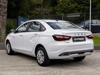 2024 Lada (ВАЗ) Vesta I Рестайлинг (NG), белый, 1399000 рублей, вид 2
