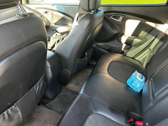 2010 Hyundai ix35 I, серый, 1350000 рублей - вид 6