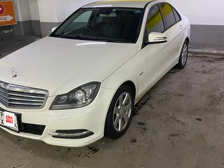 2011 Mercedes-Benz C-Класс 200 III (W204) Рестайлинг, белый, 1750000 рублей, вид 1