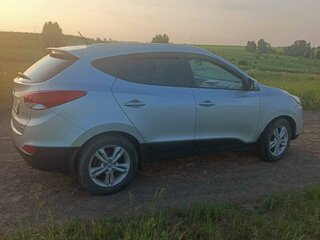 2012 Hyundai ix35 I, серебристый, 1280000 рублей, вид 1