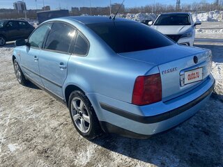 1997 Volkswagen Passat B5, голубой, 365000 рублей, вид 2