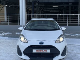 2019 Toyota Aqua I Рестайлинг 2, белый, 1399000 рублей, вид 2