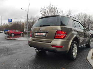 2009 Mercedes-Benz M-Класс 350 II (W164) Рестайлинг, бежевый, 1150000 рублей, вид 5