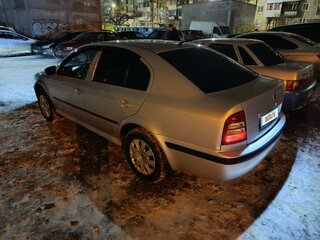 2005 Skoda Octavia I (A4) Рестайлинг, серебристый, 380000 рублей, вид 2