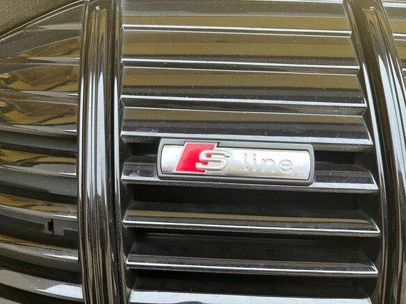 2020 Audi e-tron 55 I, чёрный, 3769200 рублей - вид 10