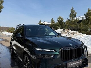 2025 BMW X7 40d I (G07) Рестайлинг, зелёный, 17500000 рублей, вид 2