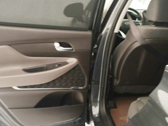 2019 Hyundai Santa Fe IV, серый, 2720000 рублей - вид 13