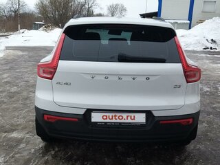 2018 Volvo XC40 I, белый, 3600000 рублей, вид 4