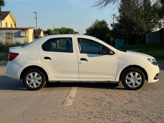 2016 Renault Logan II, белый, 419000 рублей, вид 4