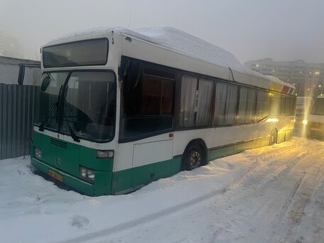 1995 Mercedes-Benz O 405, зелёный, 250000 рублей, вид 2