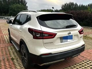 2022 Nissan Qashqai II Рестайлинг, белый, 1950000 рублей, вид 4