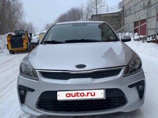 2020 Kia Rio IV, серебристый, 1333333 рублей, вид 2