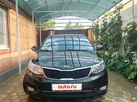 2015 Kia Rio III Рестайлинг, чёрный, 1150000 рублей, вид 1