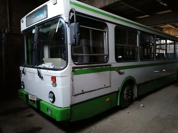 2006 ЛиАЗ 5256, белый, 250000 рублей