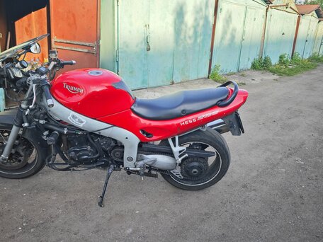 1999 Triumph Sprint ST, красный, 220000 рублей, вид 4