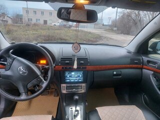 2008 Toyota Avensis II Рестайлинг, зелёный, 810000 рублей, вид 3