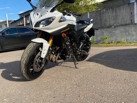 2012 Yamaha FZ8, белый, 620000 рублей