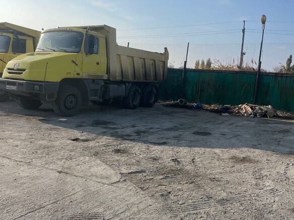 2007 Tatra T 163 Jamal, жёлтый, 3000000 рублей