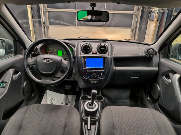 2015 Lada (ВАЗ) Granta I, серебристый, 370000 рублей - вид 10