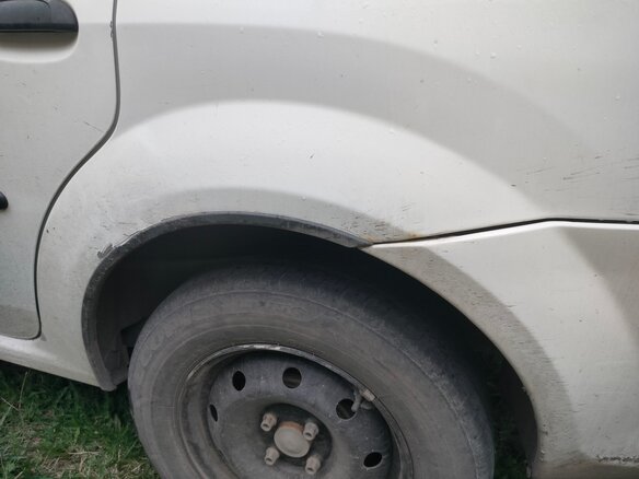 2010 Renault Logan I Рестайлинг, белый, 220000 рублей - вид 14