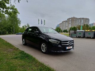 2020 Mercedes-Benz B-Класс 180 d III (W247), чёрный, 1648554 рублей, вид 2