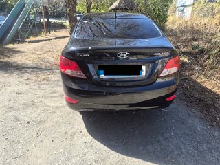 2013 Hyundai Solaris I, чёрный, 540000 рублей, вид 2