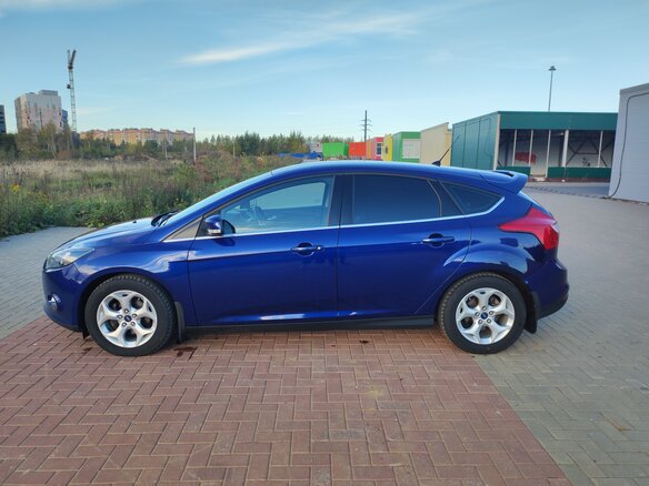 2014 Ford Focus III, синий, 1200000 рублей - вид 3