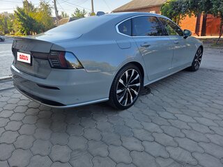 2025 Volvo S90 Long II Рестайлинг, серый, 7500000 рублей, вид 5