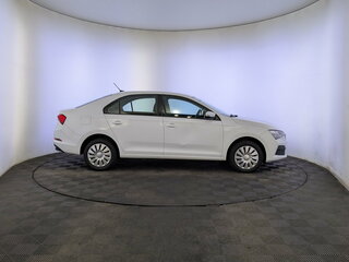 2022 Skoda Rapid II, белый, 1650000 рублей, вид 4