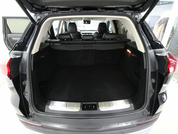 2021 Geely Atlas Pro, чёрный, 2000000 рублей - вид 17