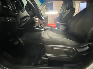 2019 Kia Soul II Рестайлинг, серебристый, 1450000 рублей, вид 4