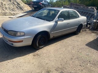 1993 Toyota Camry III (XV10), серый, 200000 рублей, вид 1