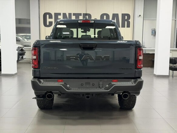2025 Ram 1500 Crew Cab V Рестайлинг, синий, 8990000 рублей - вид 2