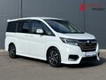 2019 Honda Stepwgn Spada V Рестайлинг, белый, 2620000 рублей - вид 2