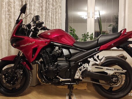2016 Suzuki Bandit GSF 1250, красный, 790000 рублей, вид 3