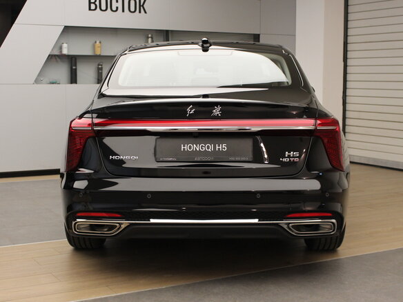 2025 Hongqi H5 II, чёрный - вид 33
