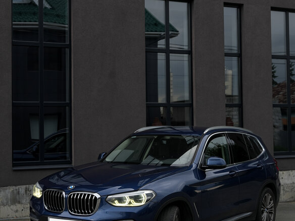 2018 BMW X3 20i xDrive III (G01), синий, 3730000 рублей