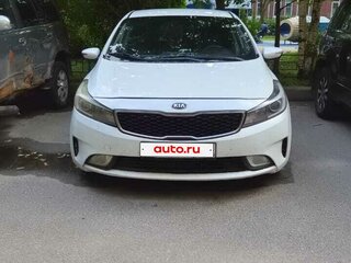 2018 Kia Cerato III Рестайлинг (Classic), белый, 850000 рублей, вид 2