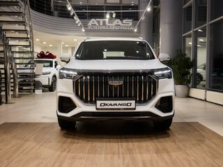 2026 Geely Okavango I Рестайлинг, белый, 4085990 рублей, вид 2