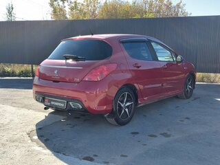 2011 Peugeot 308 I Рестайлинг, красный, 478000 рублей, вид 4