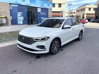 2023 Volkswagen Lavida III Рестайлинг, белый, 1550000 рублей, вид 1