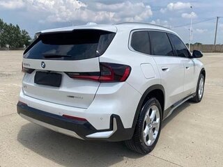 2023 BMW X1 Long 20Li sDrive III (U11/U12), белый, 2942000 рублей, вид 4