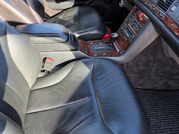 1995 Mercedes-Benz S-Класс 350 III (W140), чёрный, 3350000 рублей - вид 9