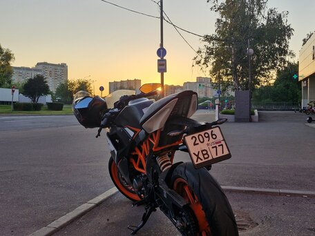 2014 KTM RC 200, чёрный, 250000 рублей, вид 3