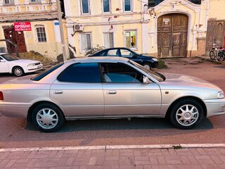 1995 Toyota Vista IV (V40), серебристый, 345000 рублей, вид 4
