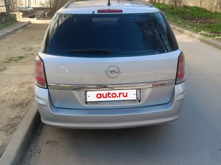 2009 Opel Astra H Рестайлинг, серебристый, 530000 рублей, вид 3